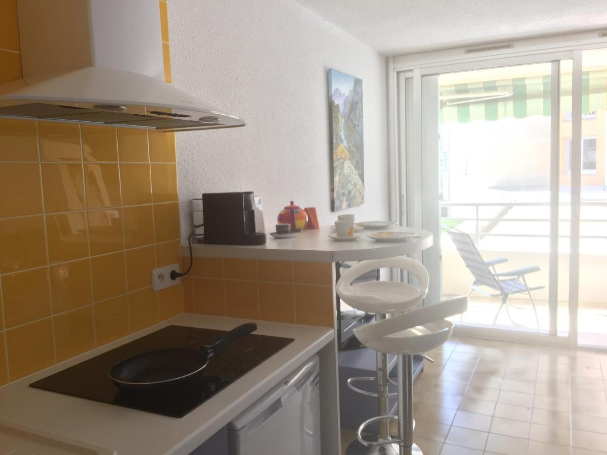Studio 127, Vue Mer Et Piscine, Port Santa Lucia Saint-Raphaël Buitenkant foto