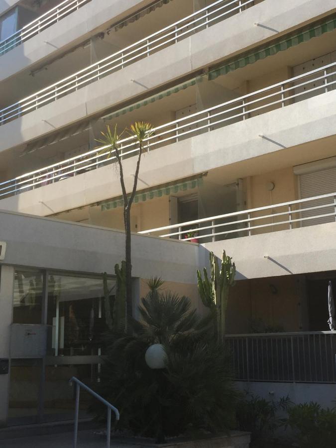 Studio 127, Vue Mer Et Piscine, Port Santa Lucia Saint-Raphaël Buitenkant foto